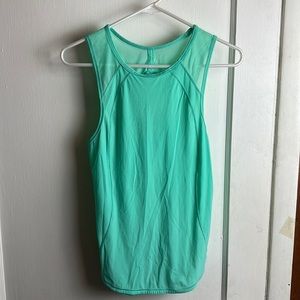 Lululemon tank top